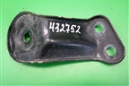 Кронштейн задней балки правый (передний) (5229720020) для Toyota Avensis с 2003-2009г (Авенсис)