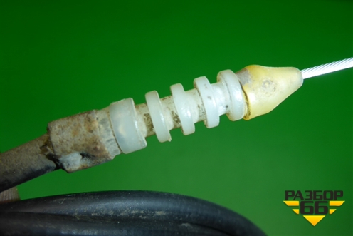 Трос открывания капота (46845711) для Fiat Albea с 2003г (Альбеа)