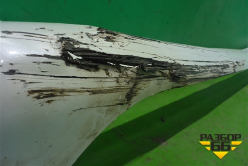 Накладка на порог наружная правая на подножку (5177360160) для Toyota Land Cruiser (200) с 2008г (Ленд Крузер)