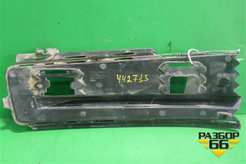 Решетка в передний бампер правая (до 2021г) (565807368) для Skoda Kodiaq с 2017г (Кодиак)