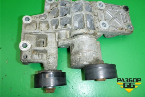 Кронштейн генератора (2.4л) (04891592AA) для Dodge Avenger с 2007г (Авенджер)