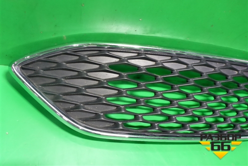 Решетка радиатора (после 2015г) (F1EB8200A) для Ford Focus 3 с 2011г (Фокус)