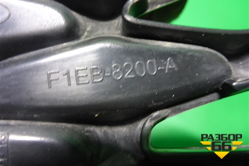 Решетка радиатора (после 2015г) (F1EB8200A) для Ford Focus 3 с 2011г (Фокус)