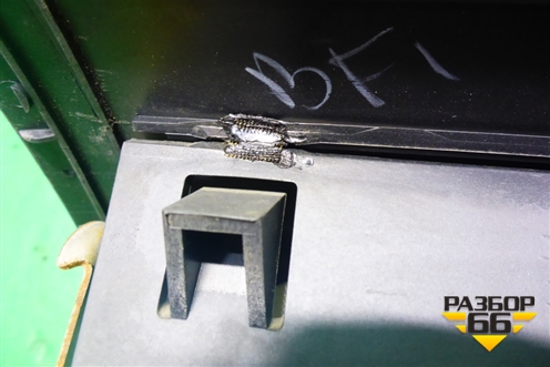 Подушка безопасности пассажирская в торпедо (4710439) для Ford Maverick c 2001-2006г (Маверик)