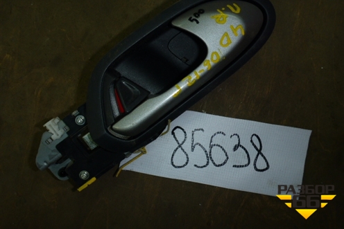 Ручка внутренняя двери передней правой для Honda Civic 4D с 2006-2012г (Цивик)