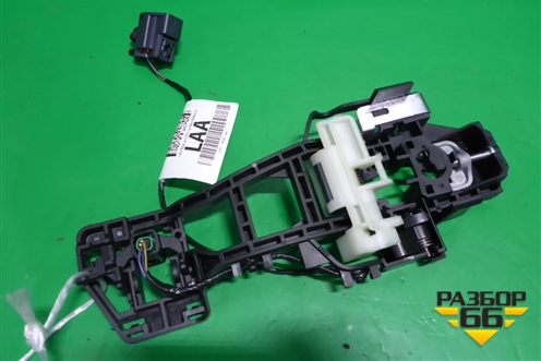 Кронштейн ручки наружной (передней правой новаый) (CV44A266B22AC) для Ford Kuga с 2012г (Куга 2)