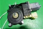 Моторчик стеклоподъёмника передний правый (CM093120A) для Ford Kuga с 2012г (Куга 2)