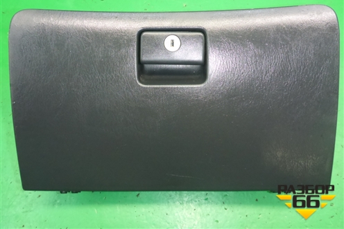 Бардачок (5555112340) для Toyota Corolla (E12) с 2001-2007г (Королла 120)