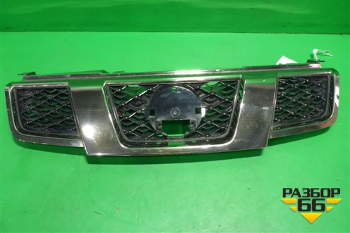 Решетка радиатора (после 2010г под камеру) (623103UP5A) для Nissan X-Trail (Т31) с 2007-2014г