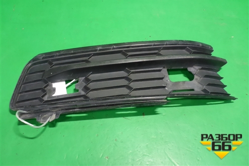 Решетка в передний бампер правая (до 2021г) (565807368) для Skoda Kodiaq с 2017г (Кодиак)