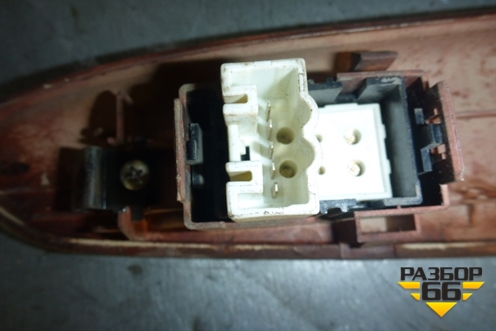 Кнопка стеклоподъёмника (задняя правая) для BYD F3 с 2007г (Ф3)