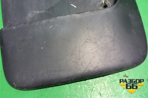 Брызговик передний правый (7662160180) для Toyota Land Cruiser Prado(150) с 2009г (Ленд Крузер Прадо)