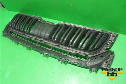 Решетка радиатора (565853653A) для Skoda Kodiaq с 2017г (Кодиак)