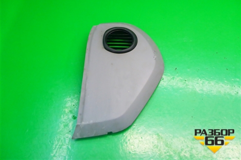 Накладка на торпедо (левая) (7L6857175) для Volkswagen Touareg c 2002-2010г (Туарег)