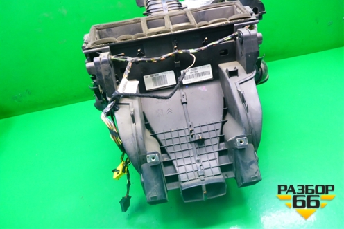 Корпус отопителя (9684138580) для Citroen C5 с 2008г