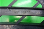 Решетка радиатора левая (MN145455) для Mitsubishi Grandis с 2004г (Грандис)