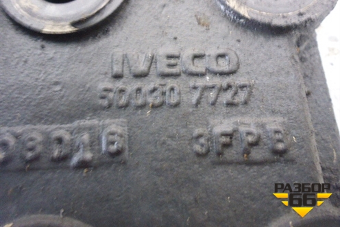 Кронштейн двигателя правый  (задний) (500307727) для Iveco Stralis с 2007г (Стралис)