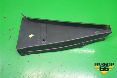 Накладка внутренняя (за задними сидениями левая) (98ABF45519) для Ford Focus 1 с 1998-2004г (Фокус)