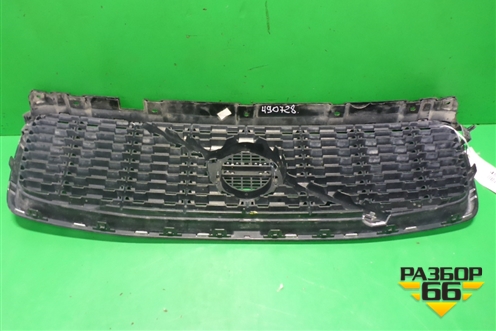 Решетка радиатора (R-Design) (31408429) для Volvo XC90 с 2015г (ХС90)