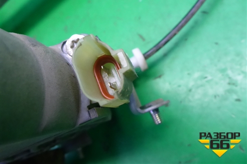 Стеклоподъёмник электрический задний правый для Hyundai Sonata-5 с 2001г (Соната)