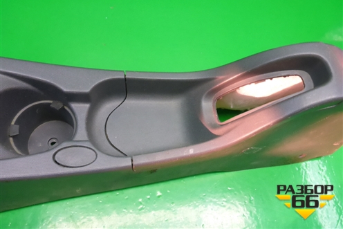 Консоль (S185305951) для Chery Indis(S18D) с 2011г
