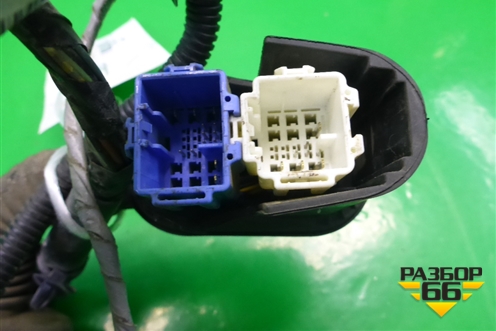 Проводка двери передней правой для Honda Civic 4D с 2006-2012г (Цивик)