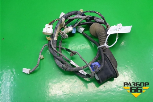 Проводка двери передней правой для Honda Civic 4D с 2006-2012г (Цивик)