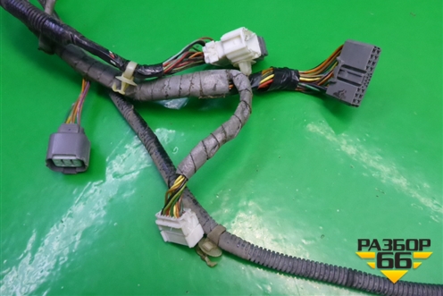 Проводка двери передней левой для Honda Civic 4D с 2006-2012г (Цивик)