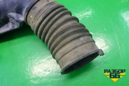 Патрубок воздушного фильтра (1.8л R18A1) для Honda Civic 4D с 2006-2012г (Цивик)