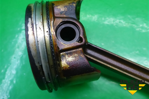 Поршень с шатуном (1.8л R18A1) для Honda Civic 4D с 2006-2012г (Цивик)