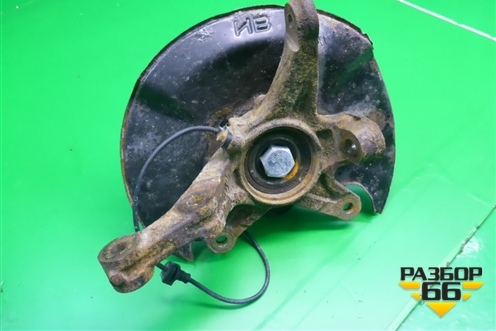 Кулак поворотный передний правый (АКПП) для Honda Civic 4D с 2006-2012г (Цивик)