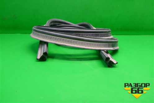 Уплотнитель багажника для Suzuki Splash с 2008г (Сплеш)