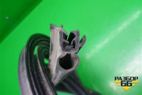 Уплотнитель багажника для Suzuki Splash с 2008г (Сплеш)