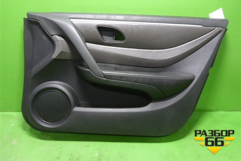 Обшивка двери передней правой под электрику (83500SZNA01048) для Acura ZDX с 2009-2013г (ЗДХ)