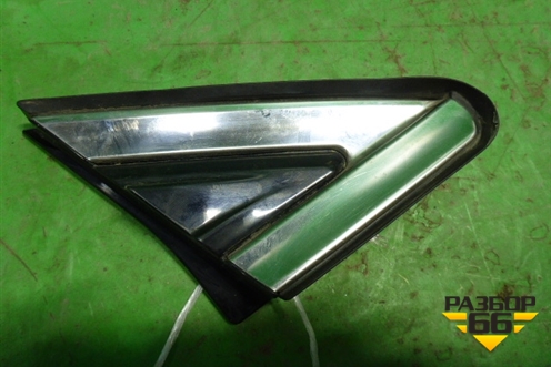 Накладка переднего крыла правого (уголок) для Acura ZDX с 2009-2013г (ЗДХ)