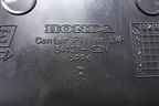 Обшивка стойки центральная нижняя правая (84121SZN) для Acura ZDX с 2009-2013г (ЗДХ)