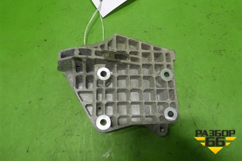 Кронштейн компрессора кондиционера (38930RJEA00) для Acura ZDX с 2009-2013г (ЗДХ)