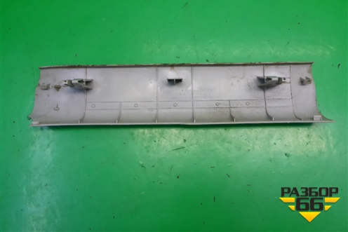 Накладка порога внутренняя заднего правого (EG2168730) для Mazda CX 7 с 2006-2012г (СХ7)