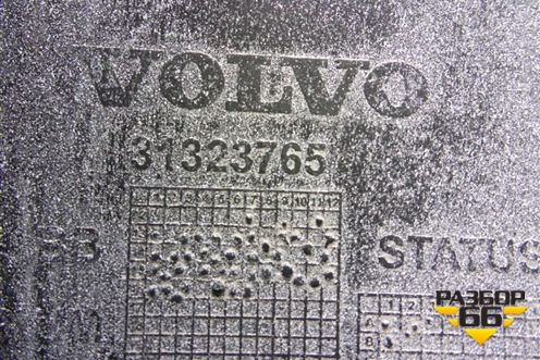 Бампер передний (после 2013г под парктроник и омыватели) (31323765) для Volvo XC60 с 2008-2017г (ХС60)