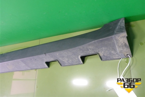 Накладка на порог наружная правая (87754M0000) для Hyundai Creta с 2016-2021г (Крета)