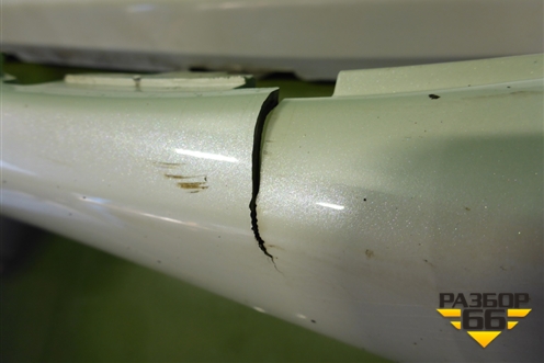 Накладка на порог наружная правая на подножку (5177360160) для Toyota Land Cruiser (200) с 2008г (Ленд Крузер)
