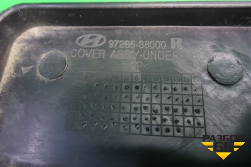 Накладка на торпедо (под бордачком) (9728538000) для Hyundai Sonata-5 с 2001г (Соната)