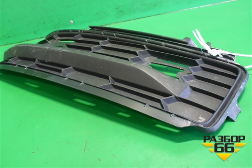 Решетка в передний бампер правая (до 2021г) (565807368) для Skoda Kodiaq с 2017г (Кодиак)