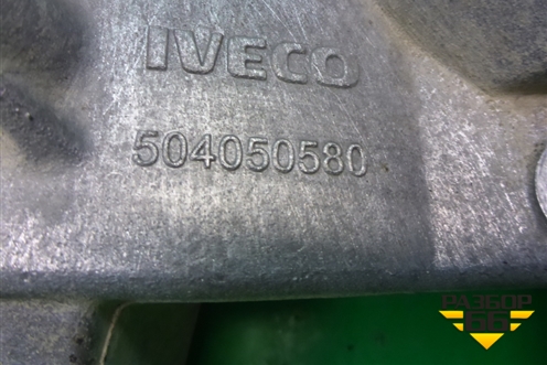 Кронштейн двигателя правый (504050580) для Iveco Daily с 2006-2011г (Дейли)