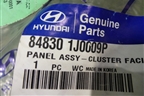 Накладка на щиток приборов (новая) (848301J0009P) для Hyundai i20 с 2008г (Ай20)