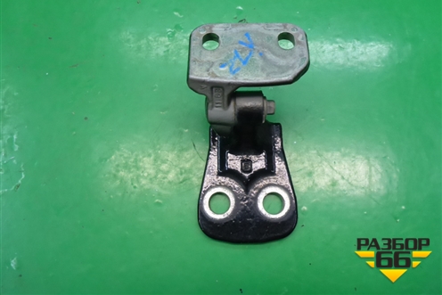 Петля двери задней левой нижняя (BDB780072) для Land Rover Discovery 3 с 2004-2009г (Дискавери)