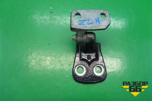 Петля двери задней левой нижняя (BDB780072) для Land Rover Discovery 3 с 2004-2009г (Дискавери)