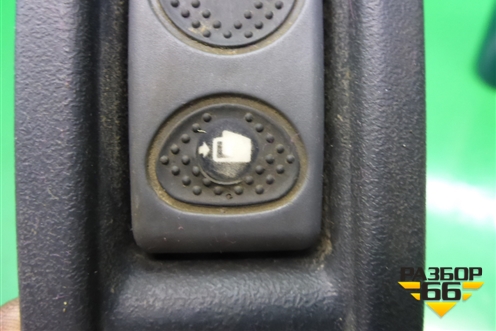 Кнопка (открывания бардачка) (504191938) для Iveco Stralis с 2007г (Стралис)
