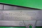 Накладка внутренняя (за задним сидением правая) (98ABF45518BBW) для Ford Focus 1 с 1998-2004г (Фокус)
