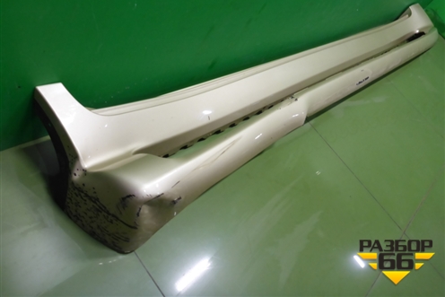 Накладка на порог наружная правая на подножку (5177360160) для Toyota Land Cruiser (200) с 2008г (Ленд Крузер)